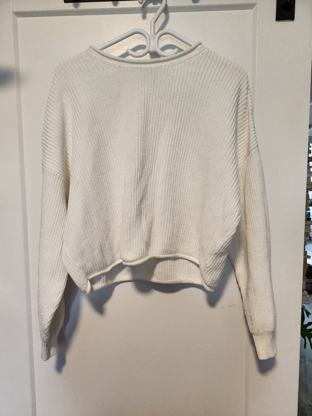 Your Perfect Sweater! (Hollister, Cropped, Knit)